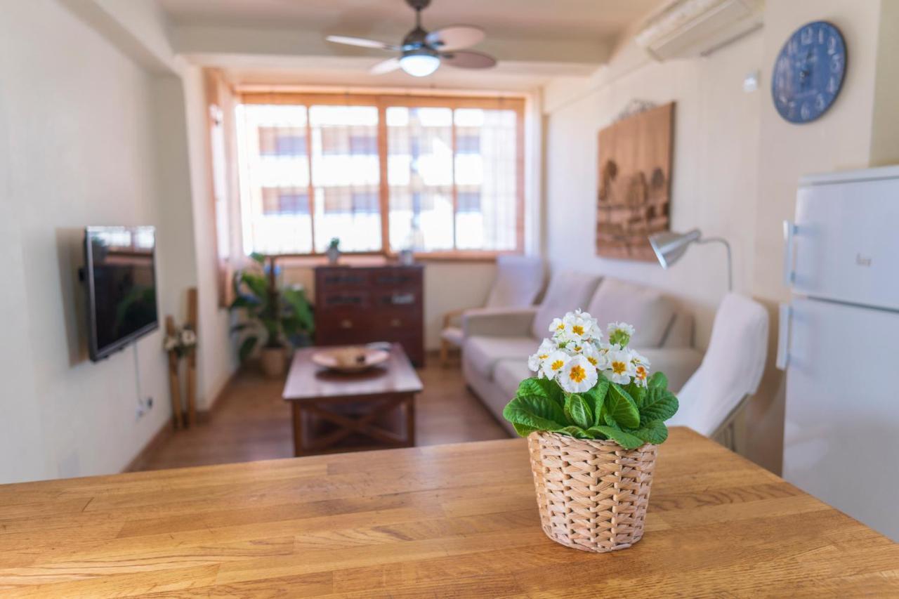 City Center Next To The Beach 2 Bedrooms Apartment マラガ エクステリア 写真
