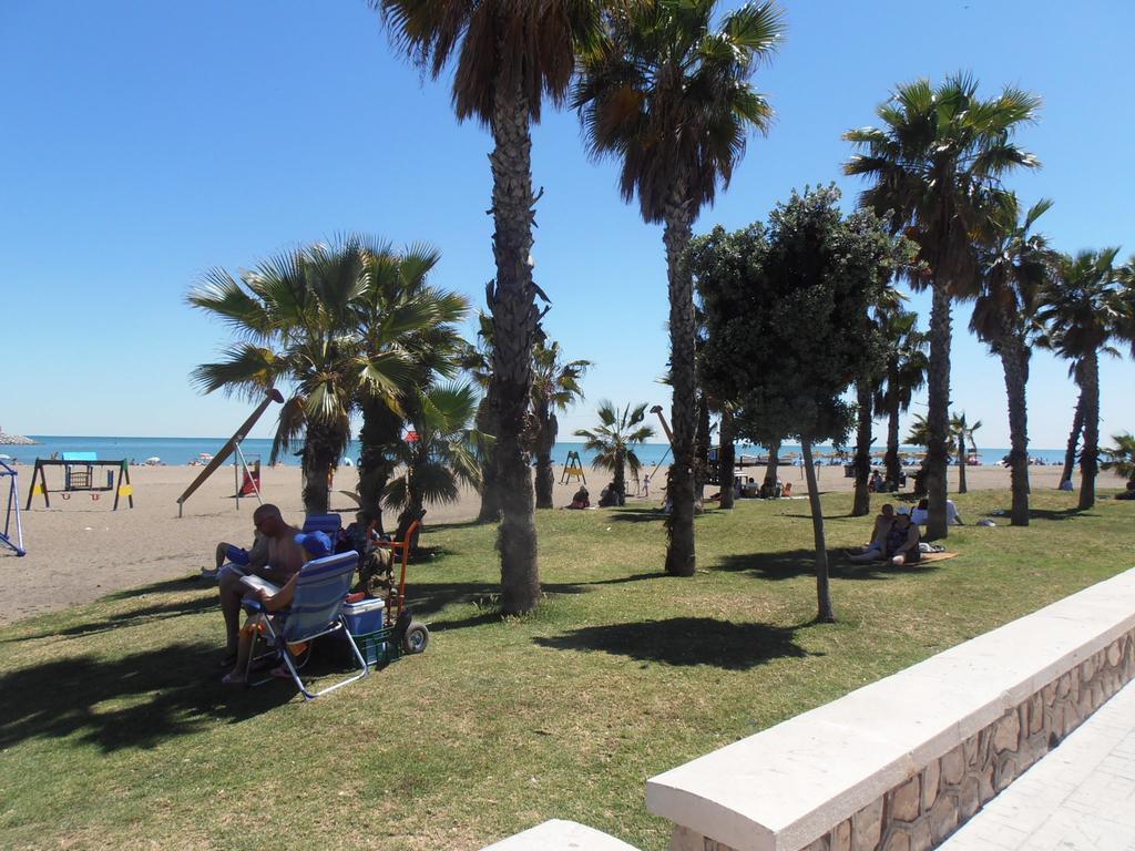 City Center Next To The Beach 2 Bedrooms Apartment マラガ エクステリア 写真